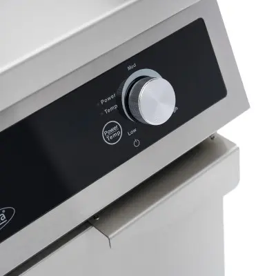 Maxima Indukční wok vařič 700 - Ø28cm - 5000W - se stojanem |  09371300