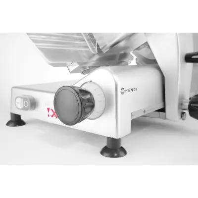 Nářezový stroj 300 Profi Line , HENDI, Profi Line, 230V/420W, 602x573x(H)456mm | 210017