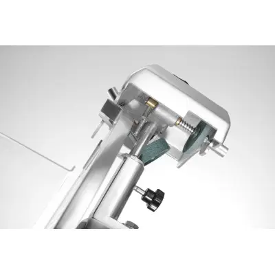 Nářezový stroj 300 Profi Line , HENDI, Profi Line, 230V/420W, 602x573x(H)456mm | 210017