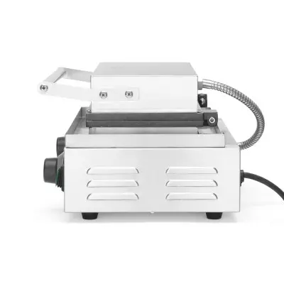 Vaflovač na kukuřičné psíky, HENDI, 230V/1550W, 390x378x(H)229mm | 212189