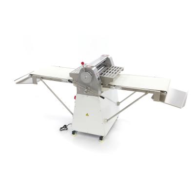 MAXIMA 09377015 | Mlýnek na těsto 52 cm - podlahový model