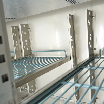 Maxima Pultový CHLADÍCÍ STŮL - 180 cm - 3 skleněné dveře |  09400406