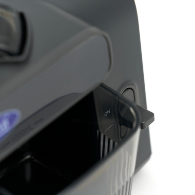 Maxima Profesionální Pomalý odšťavňovač - 0,8l nádoba na šťávu |  08806000