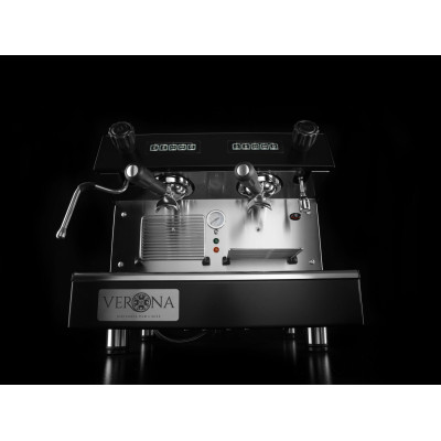 Kompaktní automatický kávovar Julia, 2-skupinový, HENDI, Černá, 230V/2700W, 475x563x(H)530mm | 207499