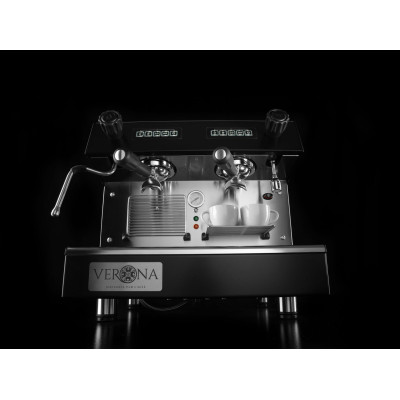 Kompaktní automatický kávovar Julia, 2-skupinový, HENDI, Černá, 230V/2700W, 475x563x(H)530mm | 207499