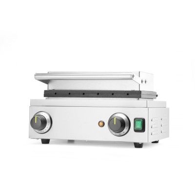 Vaflovač na kukuřičné psíky, HENDI, 230V/1550W, 390x378x(H)229mm | 212189