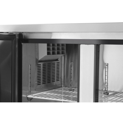 Dvoudveřový chladicí stůl s postranními jednotkami, Arktic, Kitchen Line, 166L, 230V/300W, 1200x600x(H)886mm | 233344