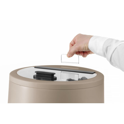 Konvice na polévku UNIQ, HENDI, designed by Robert Bronwasser, 8L, Béžová, 220-240V/500W, 365x(H)325mm | 860557