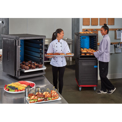 Termoizolační box Cam GoBox s předním plněním pro nádoby 600x400 mm, se 6 vestavěnými drážkami, Cambro, 126 l, s 6 drážkami,