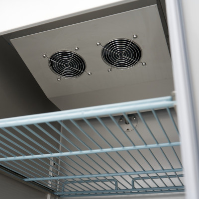 Maxima Mrazící skříň - 600 l - 3 nastavitelné police (2/1 GN) - nerezová ocel - na kolečkách |  09400007