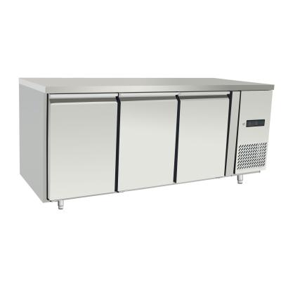 ARKTIC 238127 | Chladicí pult, 3 dveře, Arktic, Profi Line, 334L