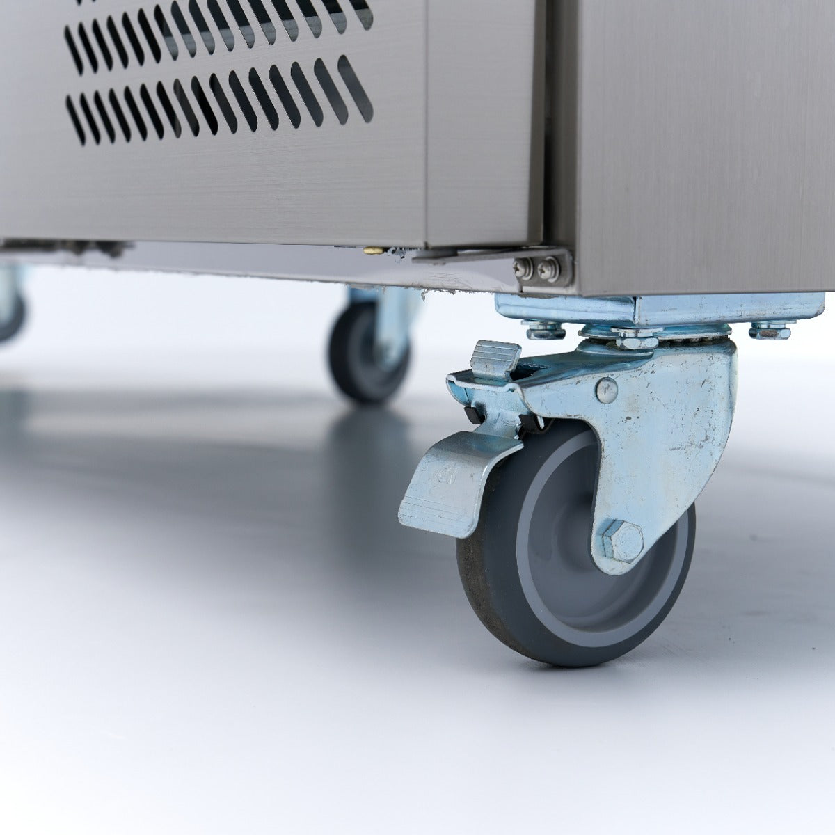 e330a1c00f4491958219214a670e25f1